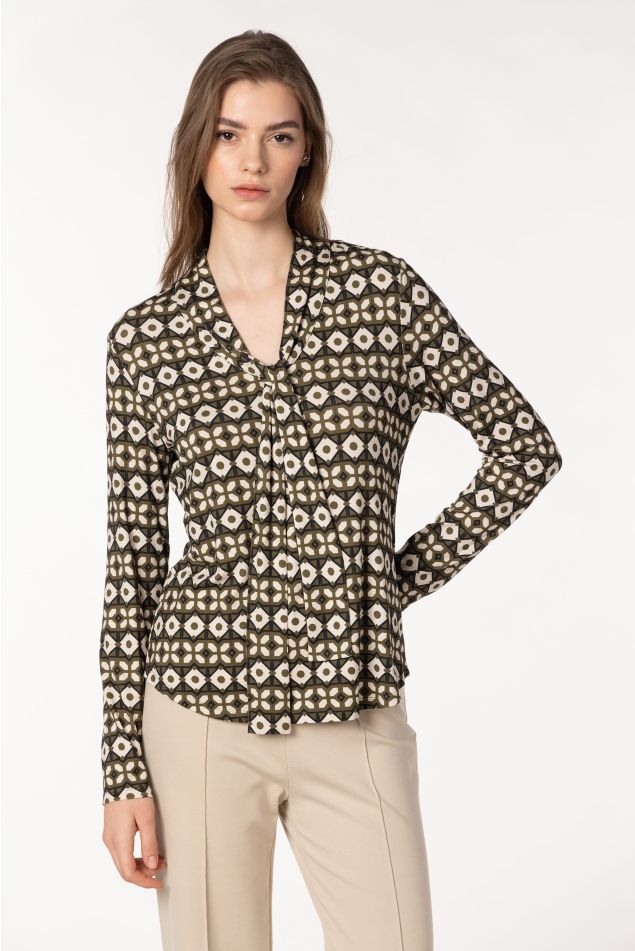 Camiseta estampado geométrico