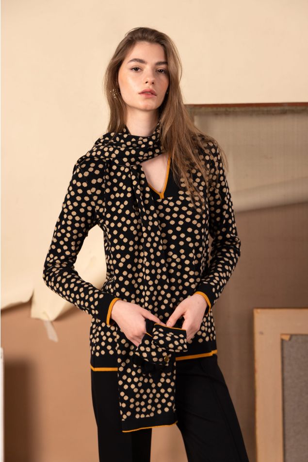 Bufanda de punto jacquard con lunares