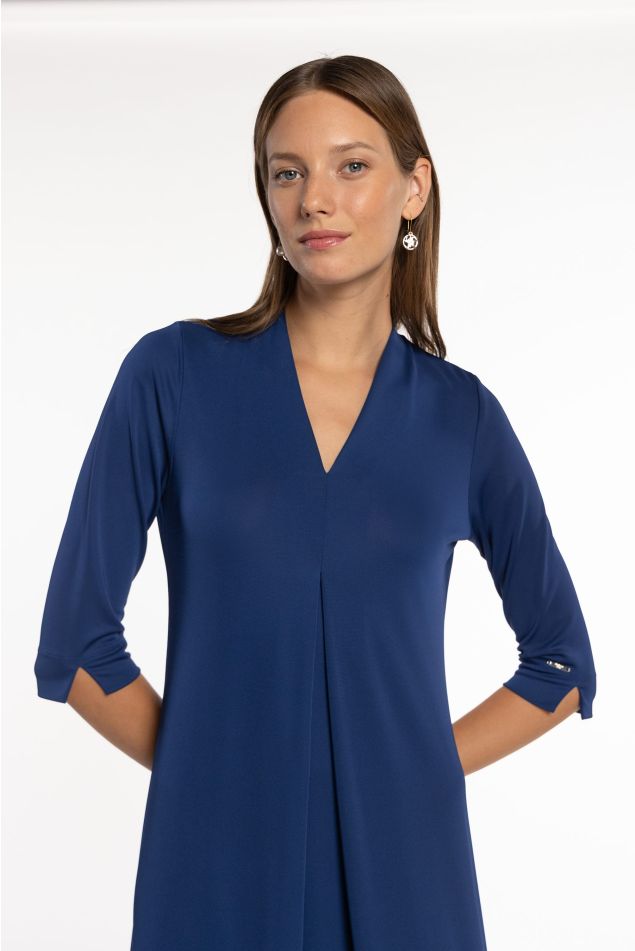 Vestido de punto circular con pliegue central