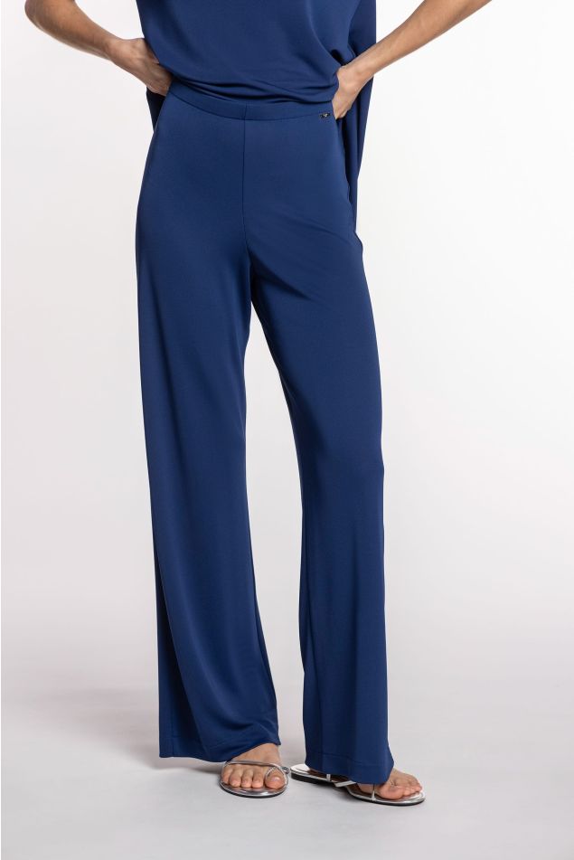 Pantalón de punto circular acampanado