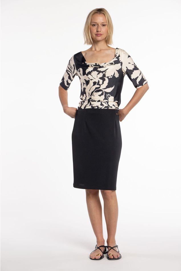 Pencil Skirt in Jersey Knit