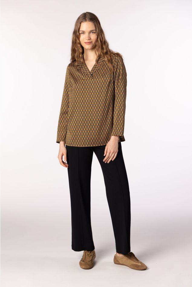 Straight-Leg Trousers with Front Crease