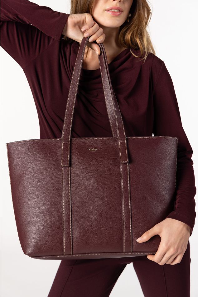 Medium shopping bag in vegan leather