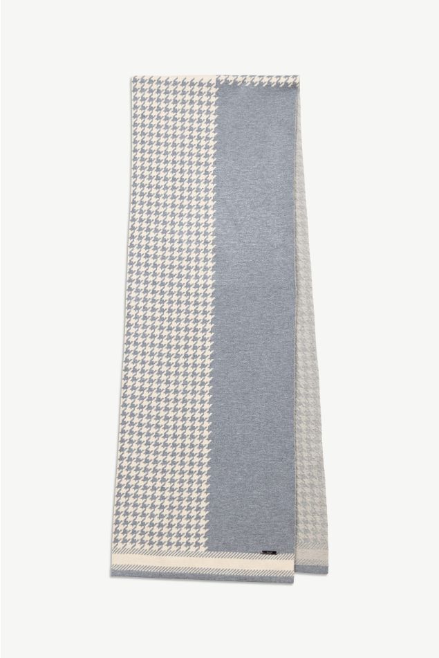 Houndstooth Panel Jacquard Knit Scarf
