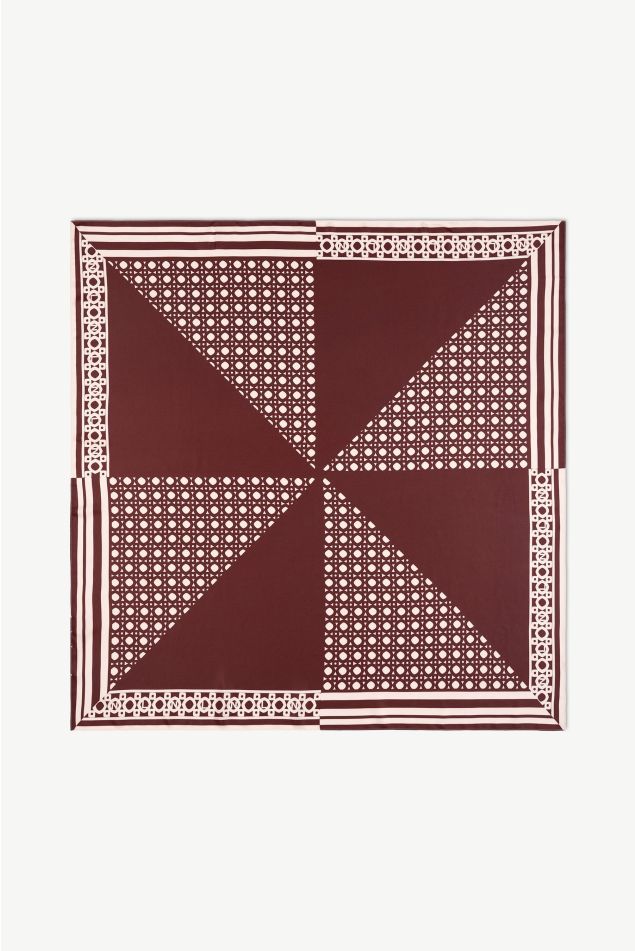 Geometric Print Satin Carré Scarf