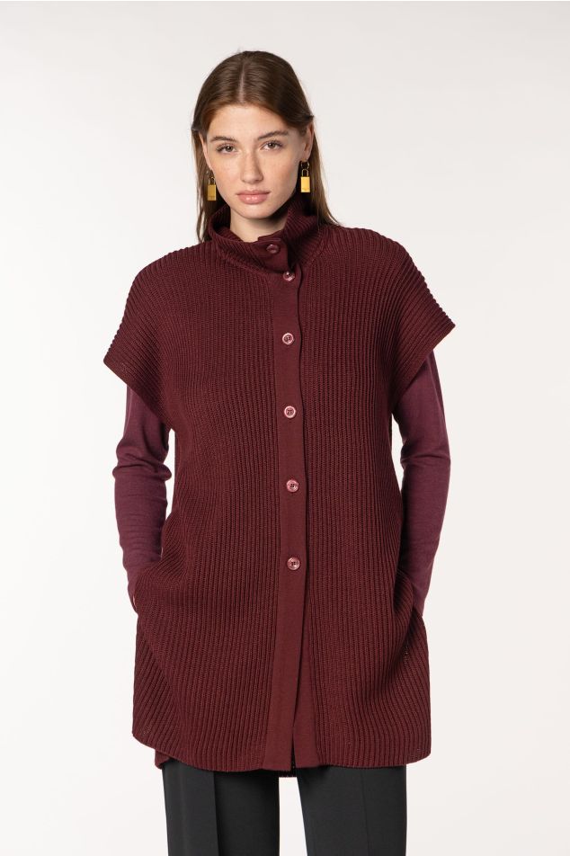 Capa de punt tricot de llana amb coll