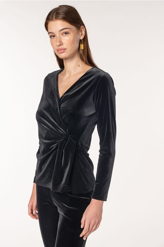 Camisola veludo com decote cruzado