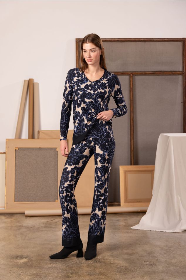 Pantalón con estampado paisley