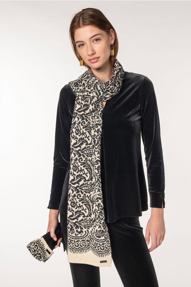 Bufanda de punt jacquard amb motiu de blonda