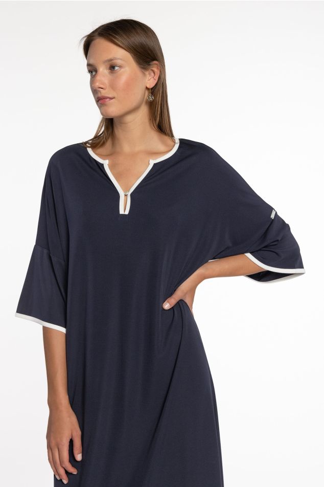 Vestit de punt circular amb vius en contrast