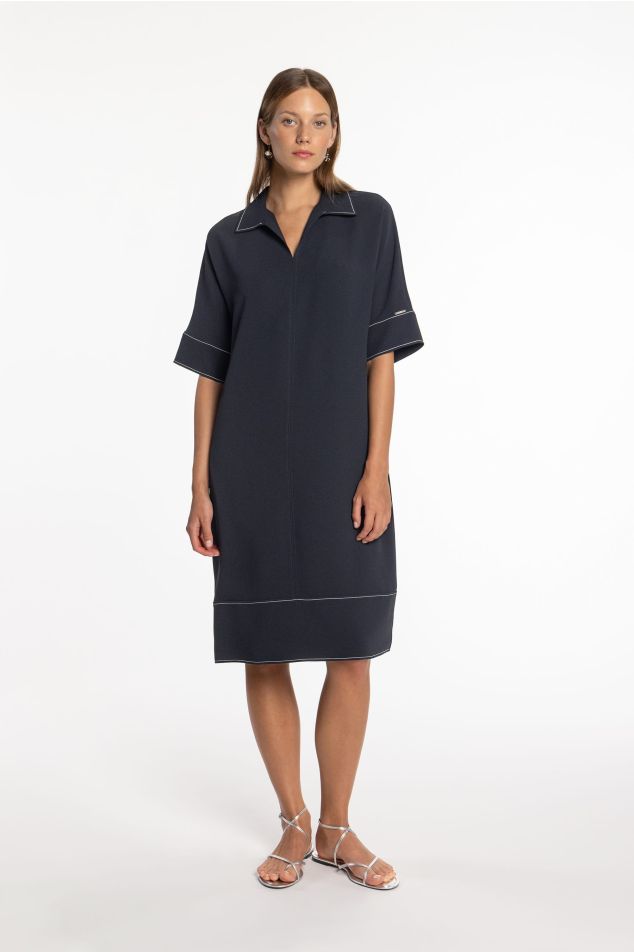 Vestit de doble crep amb repunts en contrast