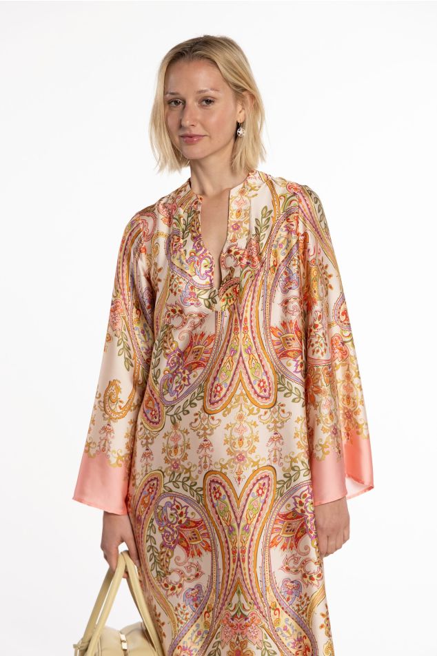 Vestit de setí estampat paisley