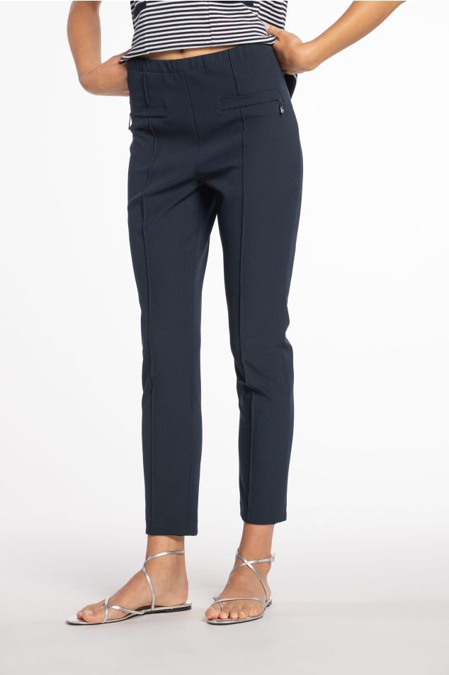 Pantaló ajustat de sarja elàstica
