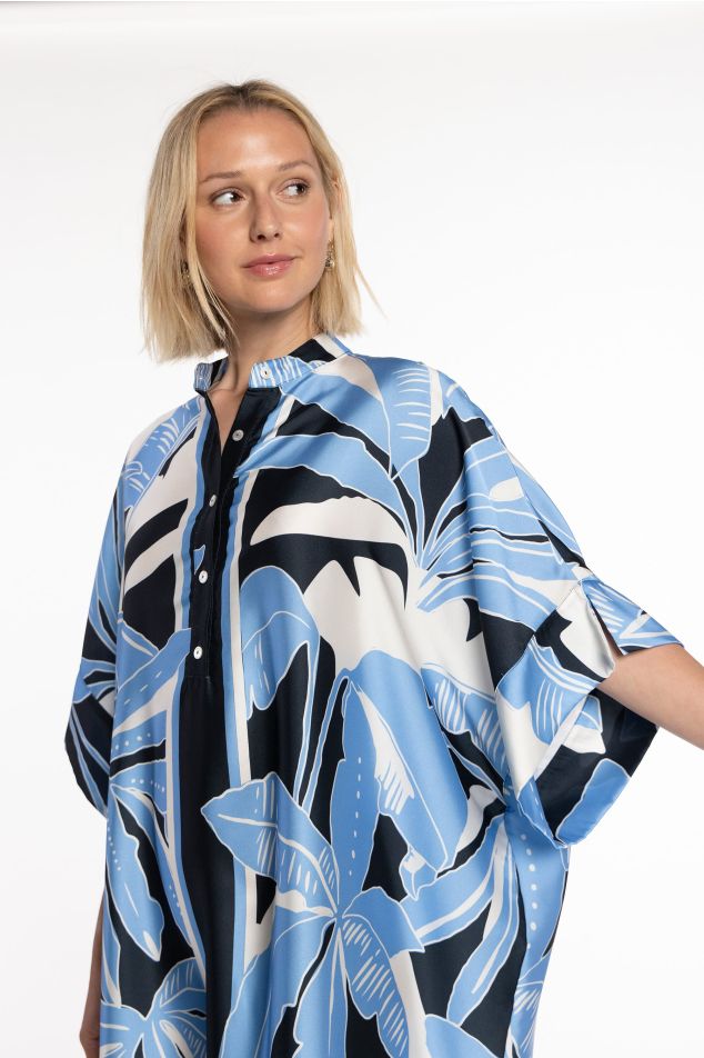 Caftà de twill tropical amb coll mao