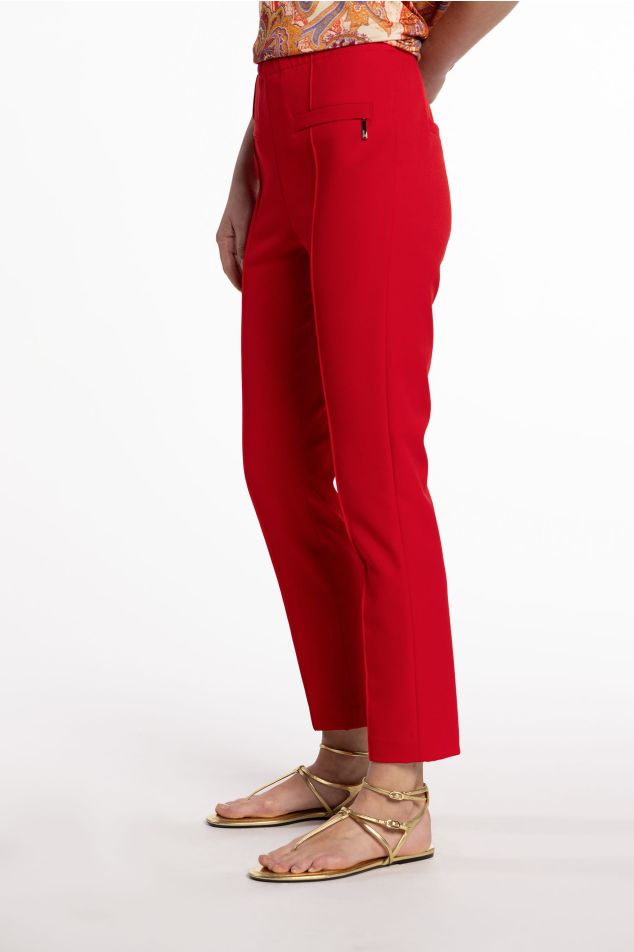 Pantaló ajustat de sarja elàstica