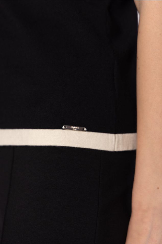 Short-Sleeved Knit Sweater with Contrast Trims