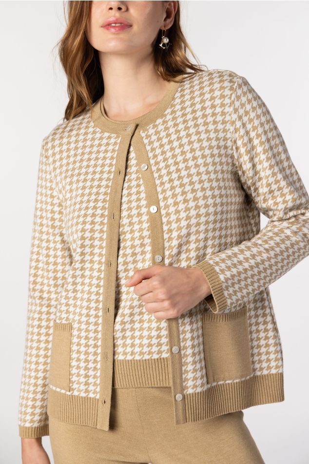 Houndstooth Jacquard Knit Cardigan