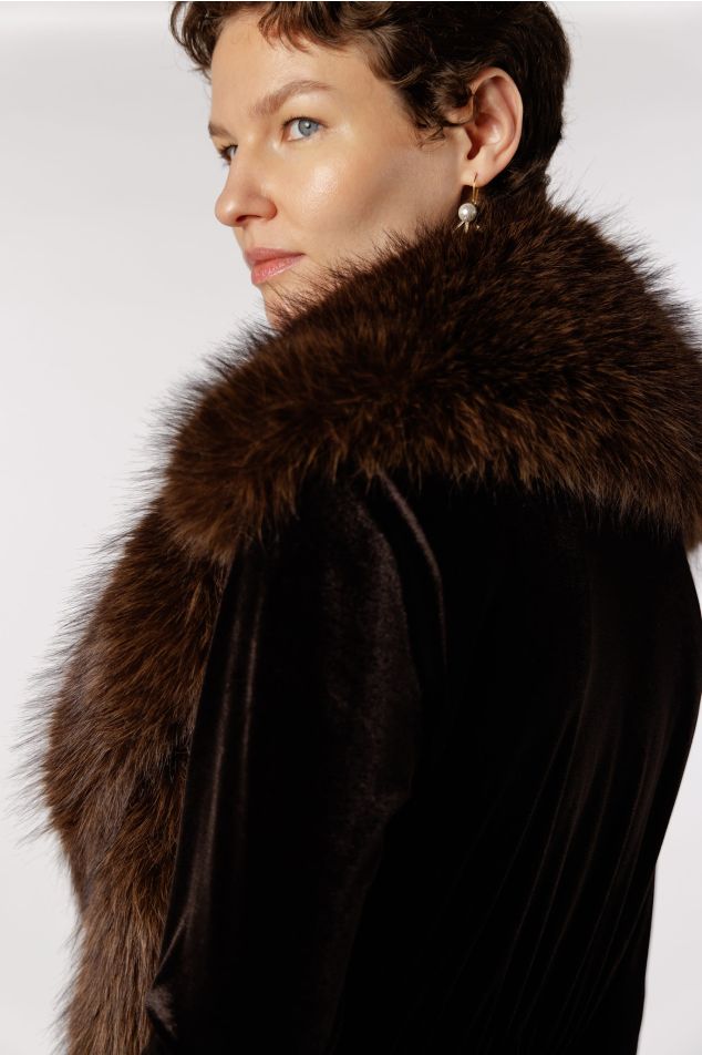 Faux sable fur collar