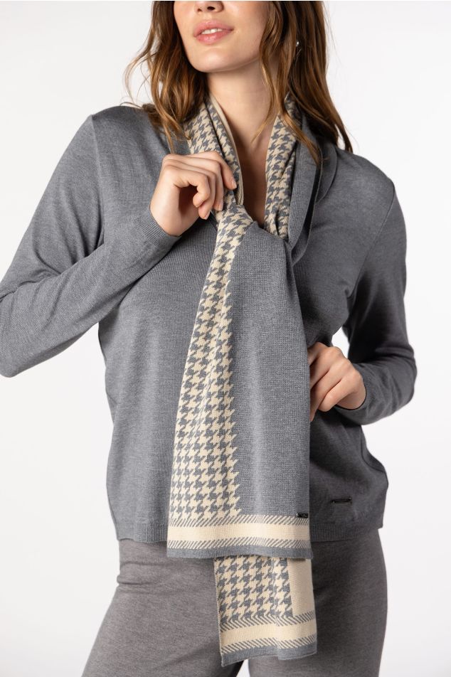 Houndstooth Panel Jacquard Knit Scarf