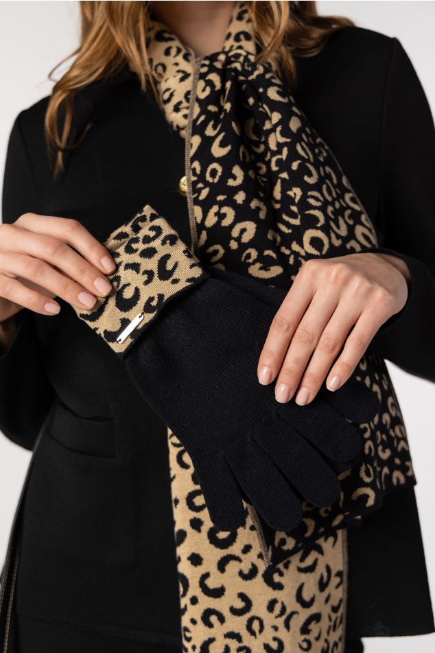 Animal Jacquard Knit Gloves