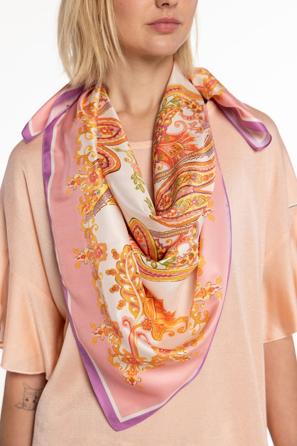 Villa Borghese Carré Scarf