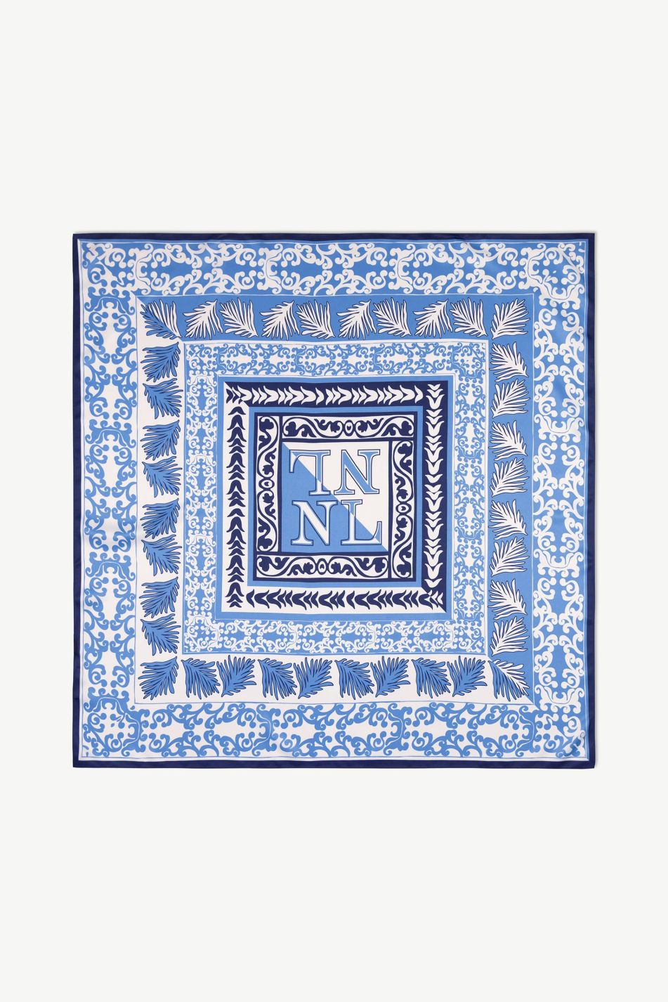 Villa d'Este Carré Scarf