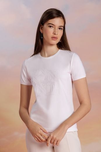Embroided T-shirt