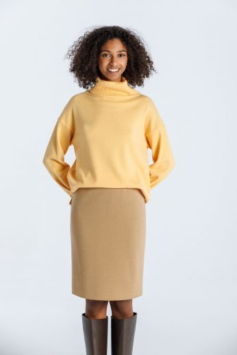 Pencil knit skirt