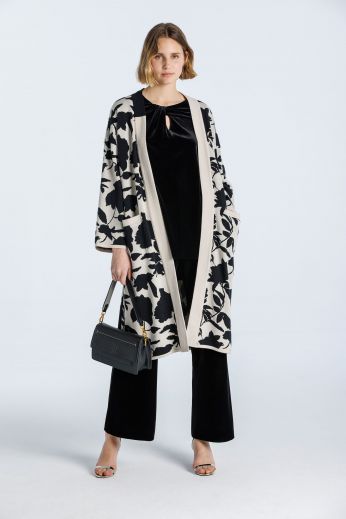 Jaquard-knit kimono coat